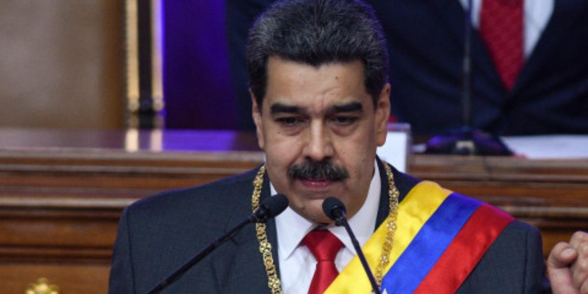Мадуро хочет ревакцинироваться российской вакциной