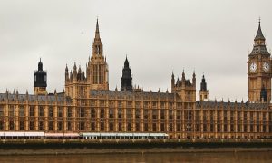Лондон обвинили в попытке изолировать российских дипломатов