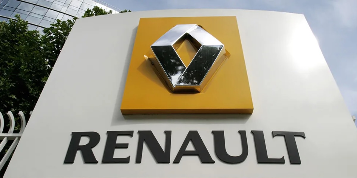 Renault: негромко хлопая дверью