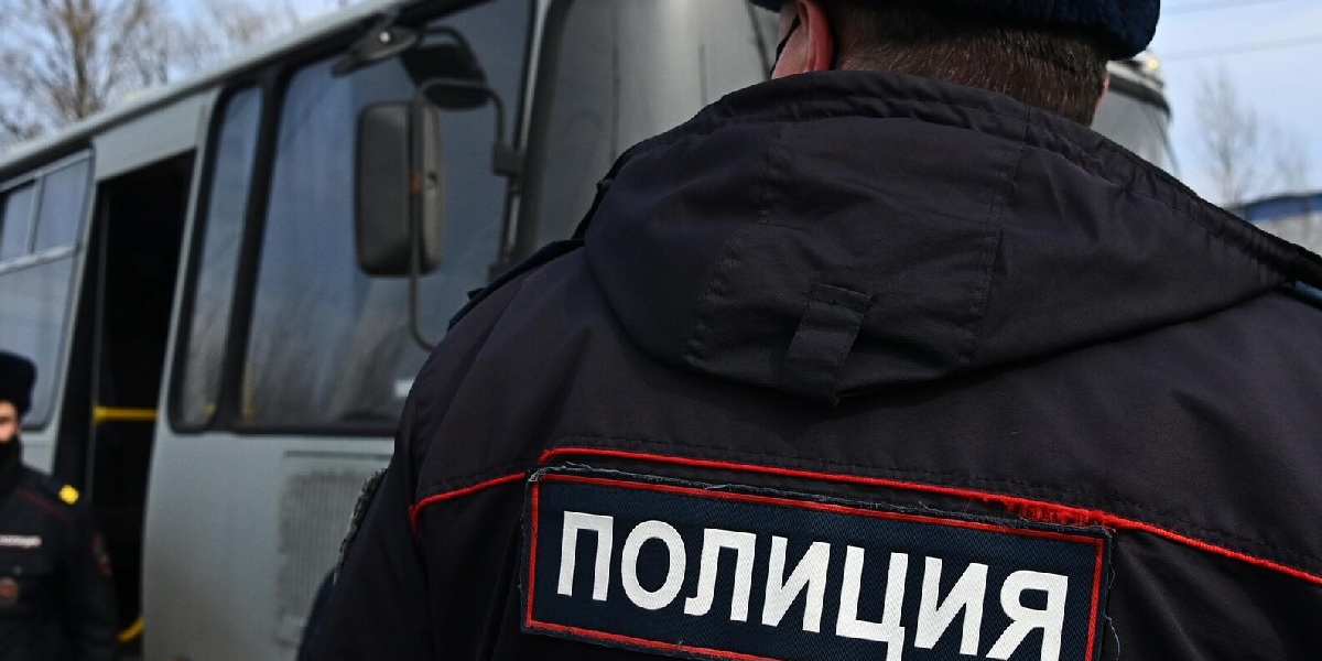 На Сахалине полицейского подозревают в получении взятки