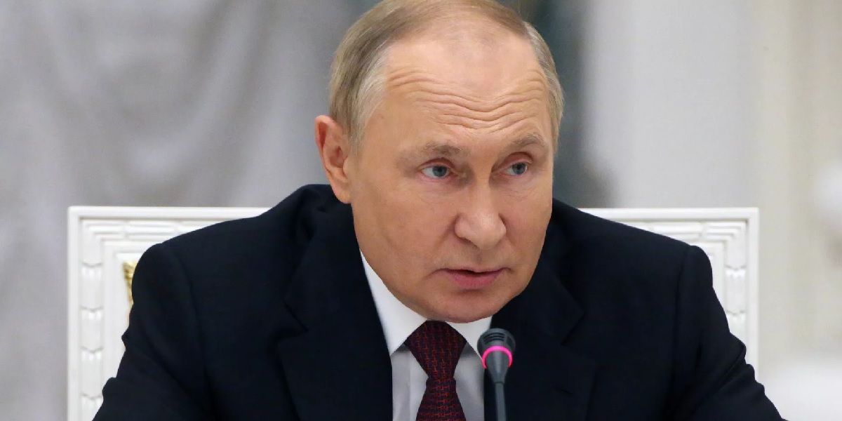 СМИ: Путин может выступить с обращением после референдумов