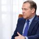 Медведев опроверг заявления о том, что у РФ кончается вооружение