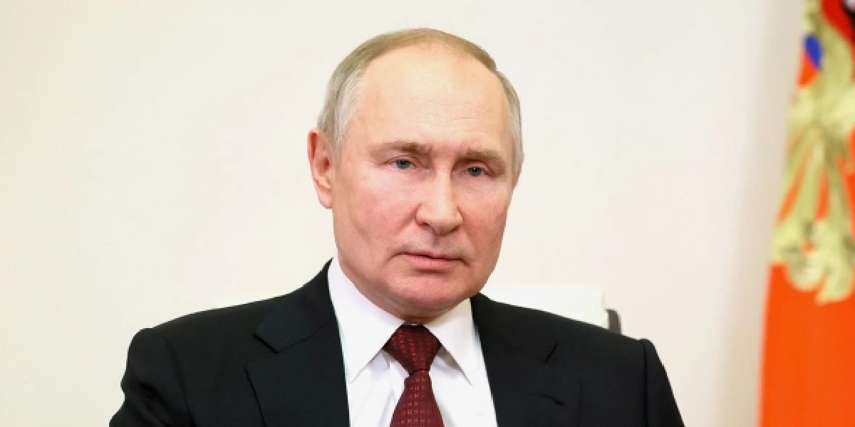 Путин: «На передовой СВО солдаты, офицеры, ополченцы и добровольцы показывают исключительные примеры храбрости»