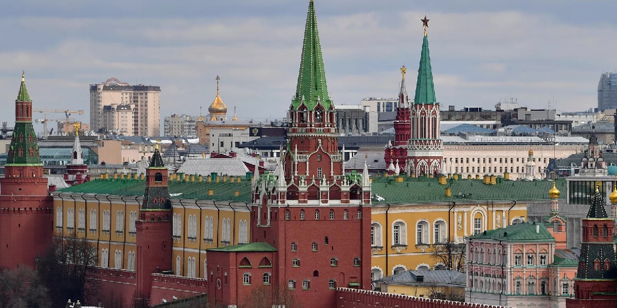 Правительство сможет выдавать разрешения на сделки с лицами, подпавшими под санкции России