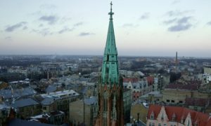 Латвия понизит уровень дипломатических отношений с Россией