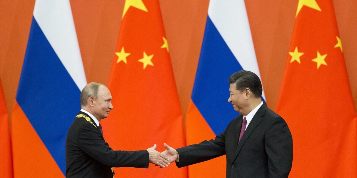 Путин опубликовал статью об отношениях России и КНР в канун визита Си Цзиньпина в Москву