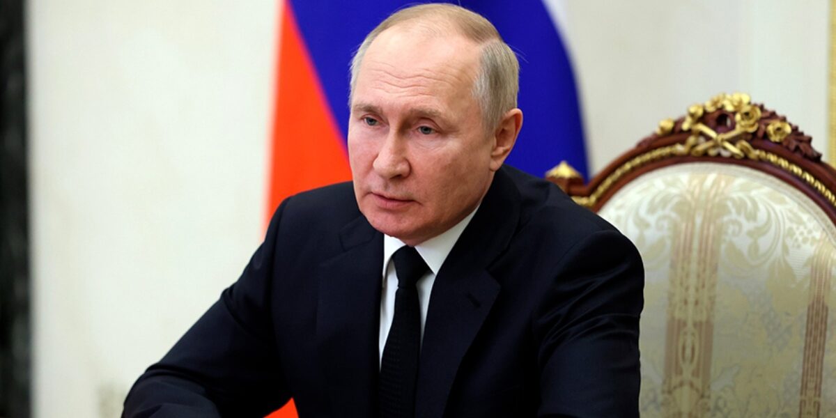 Путин проведет экстренное заседание Совбеза