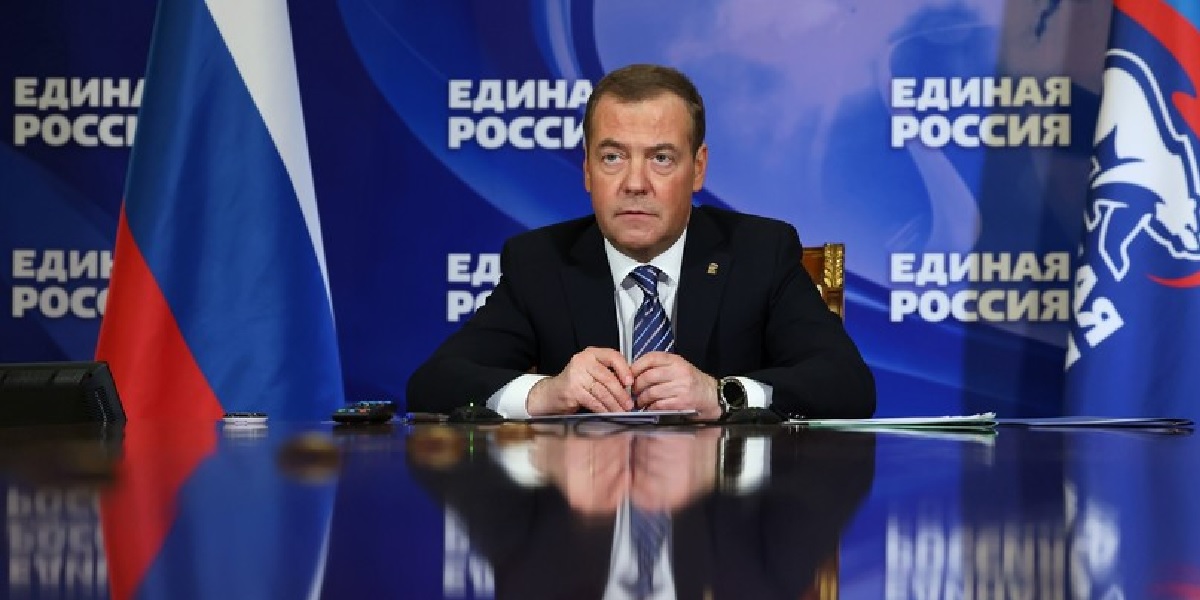 Медведев отреагировал на слова главы Южной Кореи