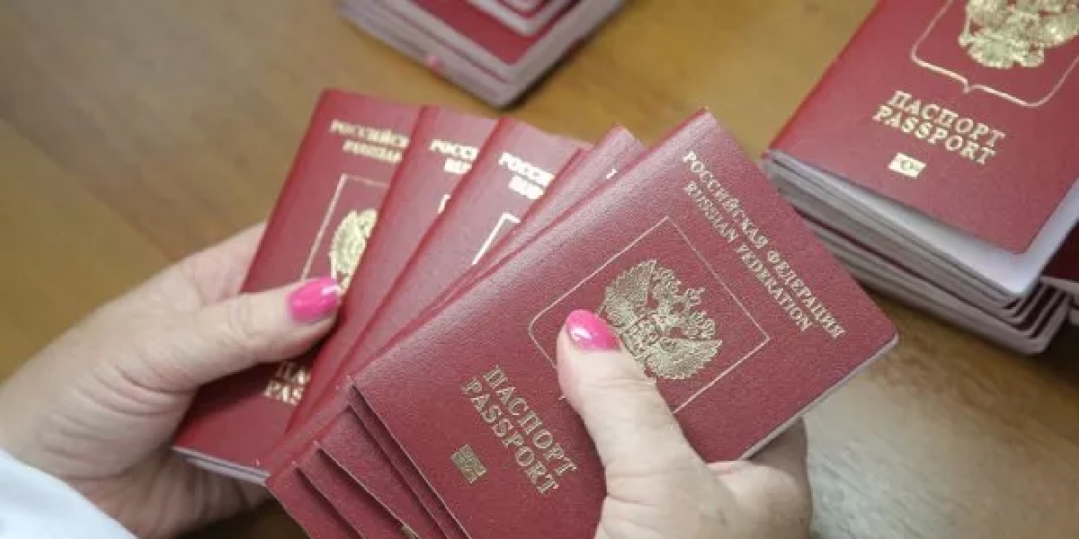 Албания отменила безвизовый режим для граждан РФ в летний сезон