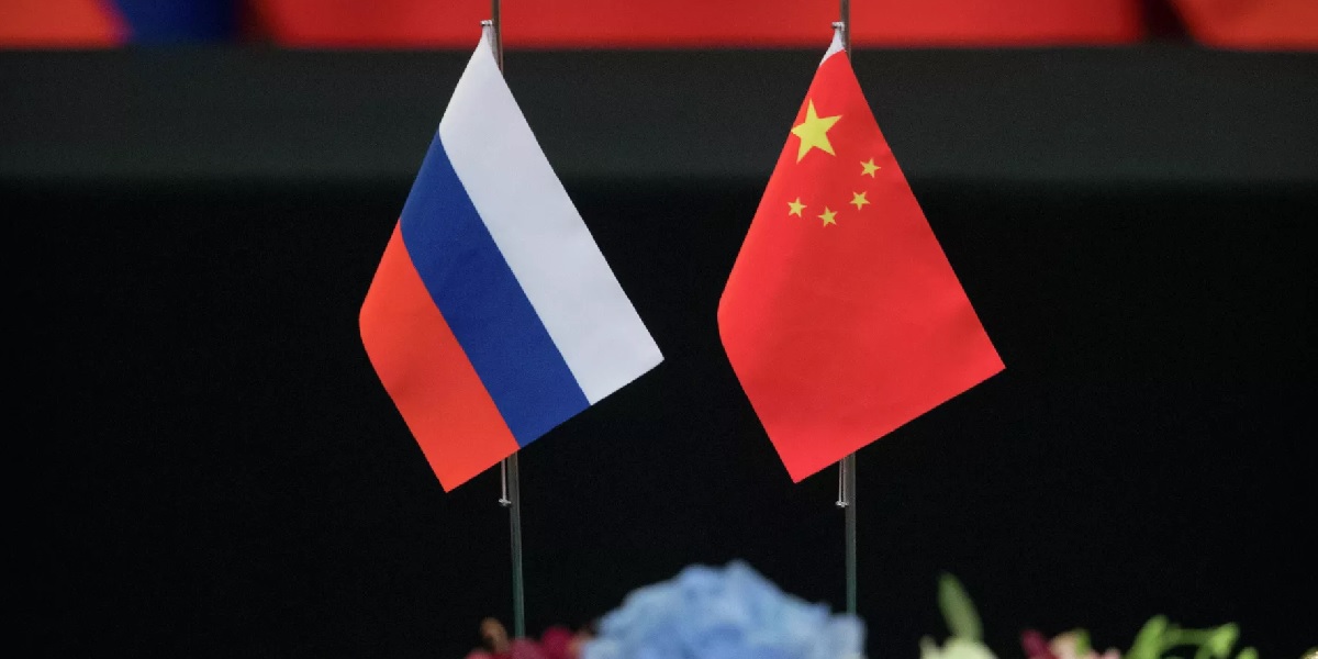 Китай готов вместе с Россией урегулировать кризис на Украине
