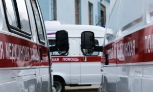 В Красноярске устанавливаются обстоятельства падения ребенка из окна