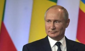 Опрос ВЦИОМ показал уровень доверия Путину