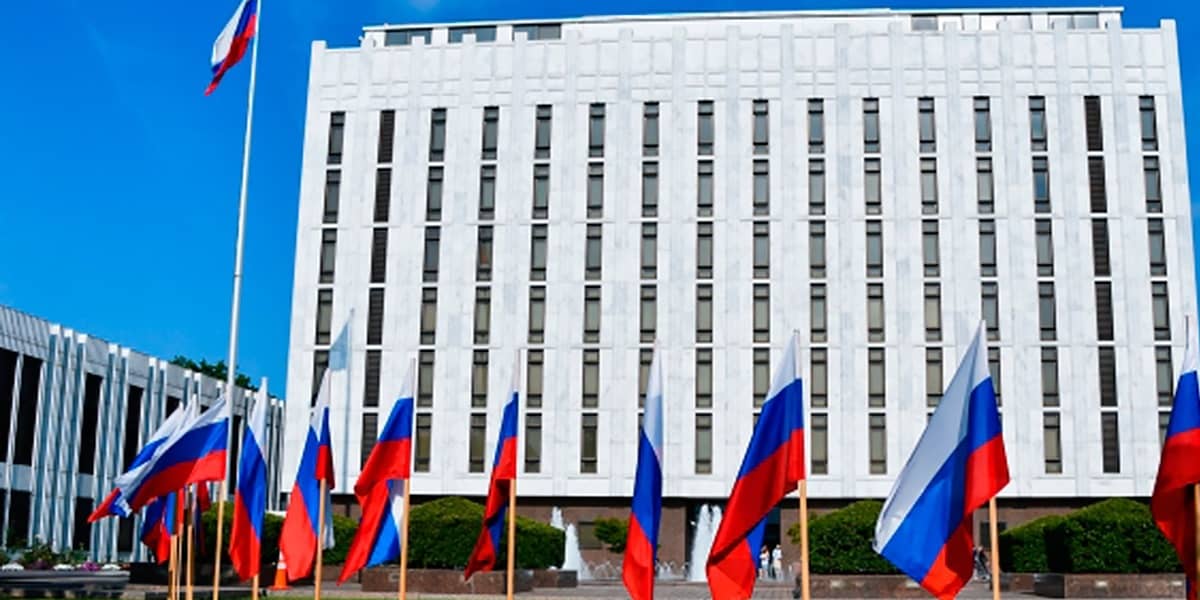 В посольстве РФ считают, что претензии США на руководство всей планетой вызывают сопротивление