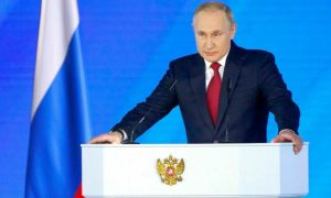 Путин объявил о запуске нацпроекта «Семья»