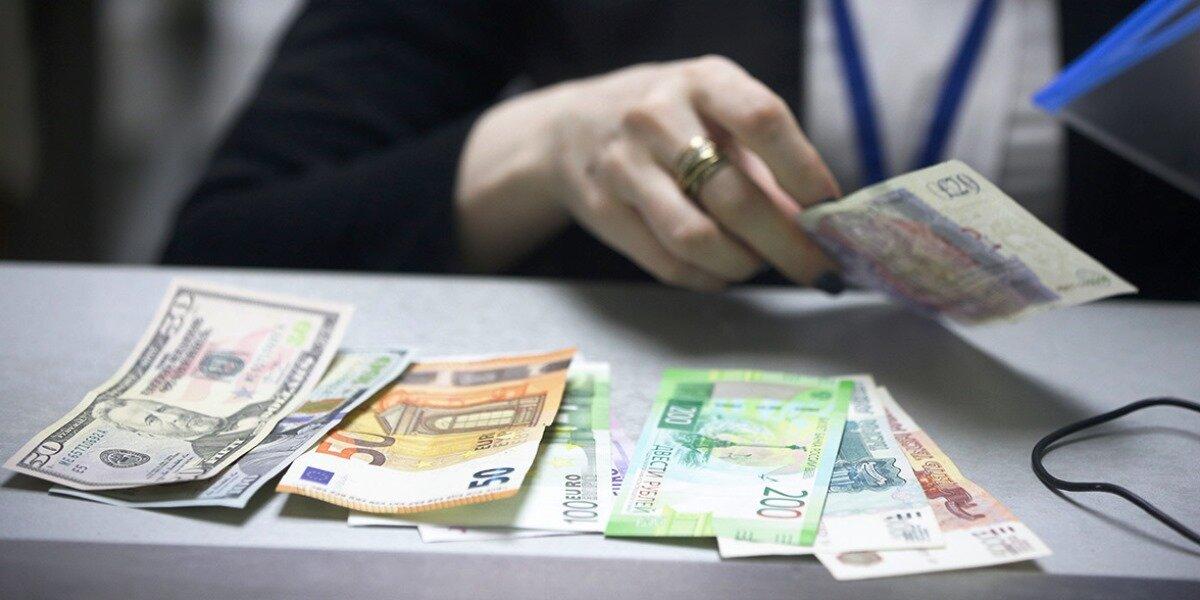 Банк России закупился валютой на 26,4 млрд рублей