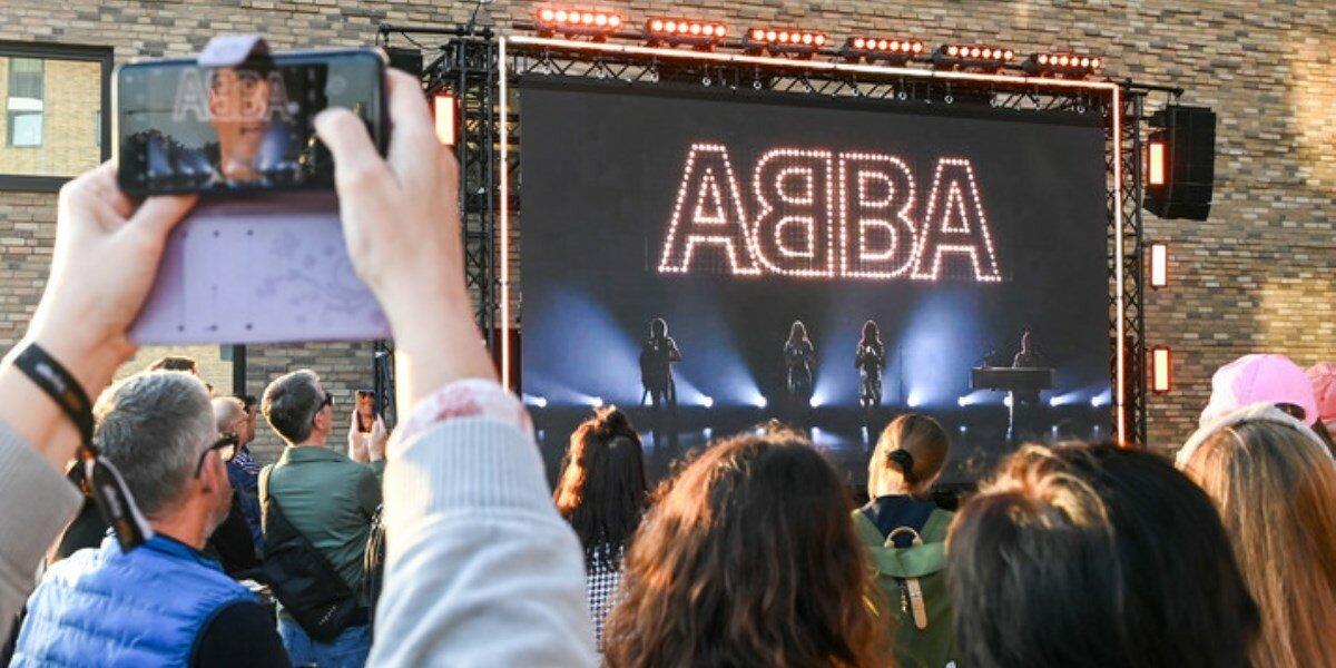ABBA выпустила альбом