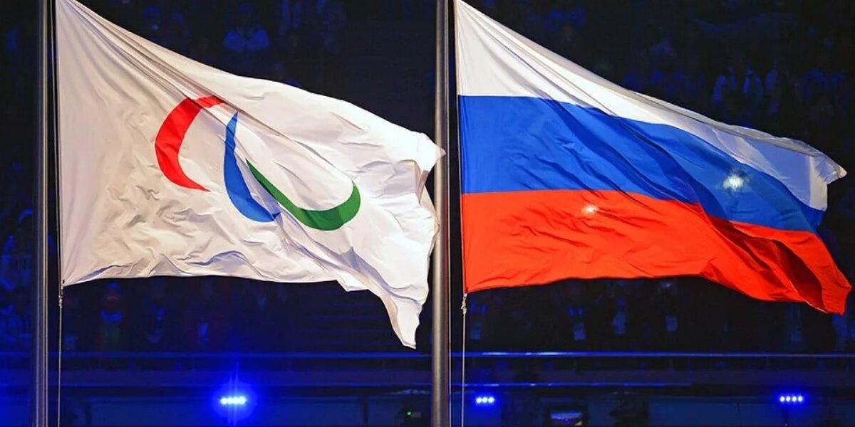 Пловец Жданов завоевал медаль на Паралимпиаде
