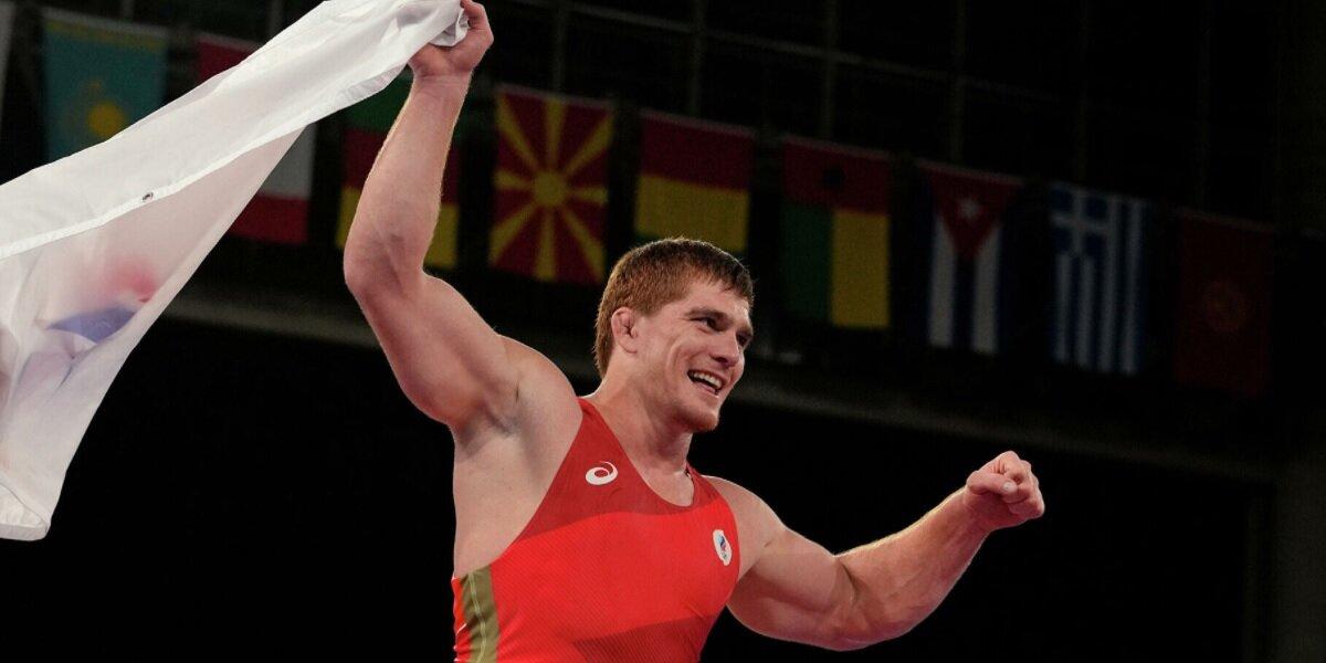 Евлоев принимает поздравления с золотом Олимпиады