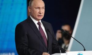 Путин дал задание принять меры для снижения цен на металлопродукцию